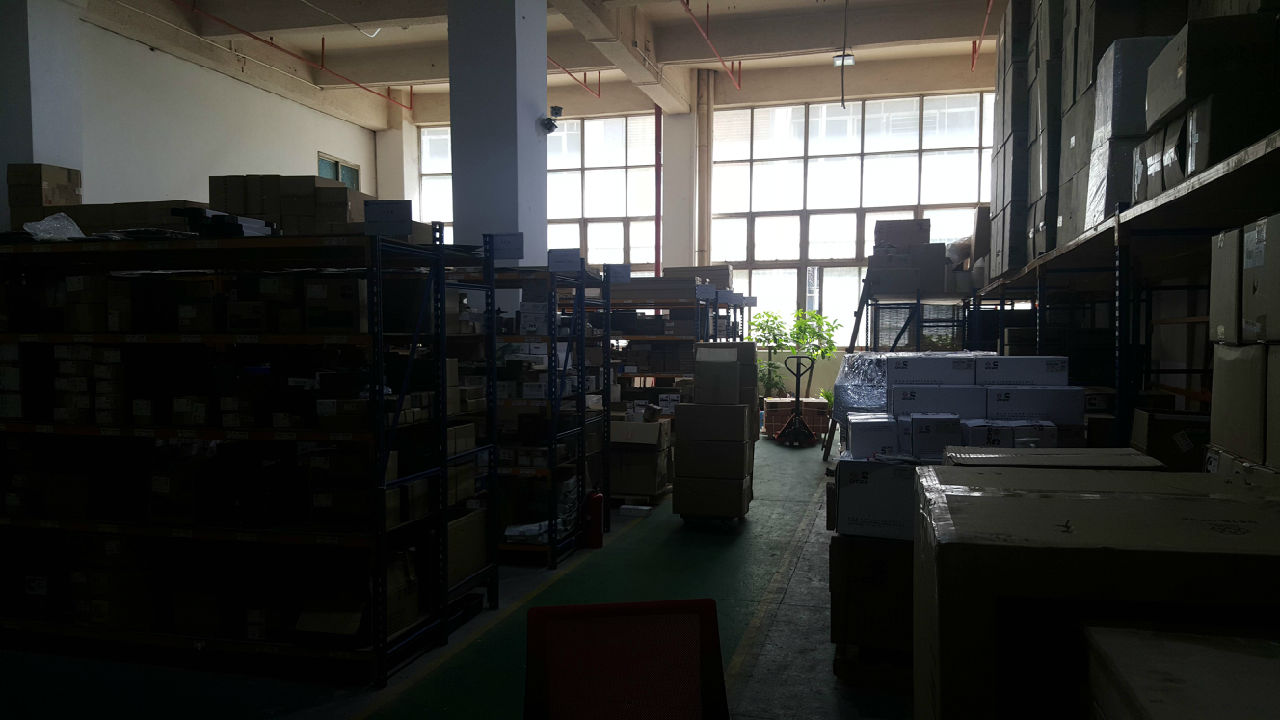 廠(chǎng)庫一角 (27)